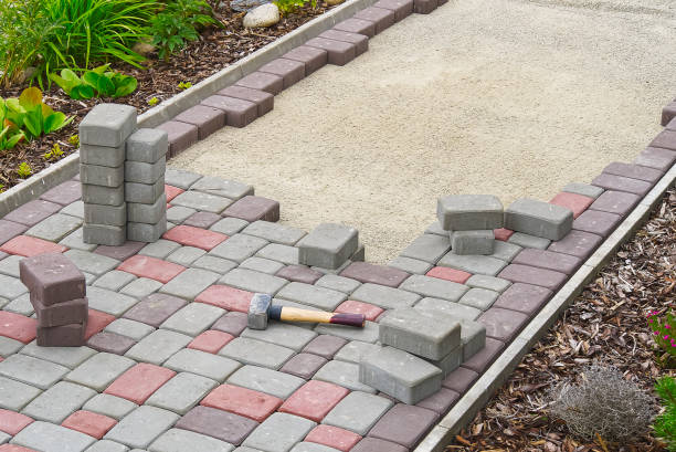 Best Driveway Resurfacing Pavers  in Brownsville, OR